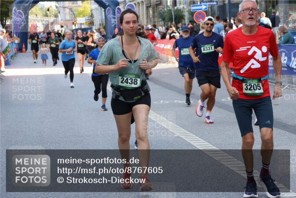 07.09.2025 - BARMER Alsterlauf Strokosch-Dieckow http://msf.ph/oto/8767605 07.09.2025 10:11:13 Ziel 2283, 2300, 2772, 2820, 2934, 3348, 3349, 3393, 3398, 3485, 3526, 3732, 3783, 3828, 3867, 4045, 4846, 5166, 5649, 5650, 6124, 6130, 6144, 6180, 8264 meine-sportfotos.de