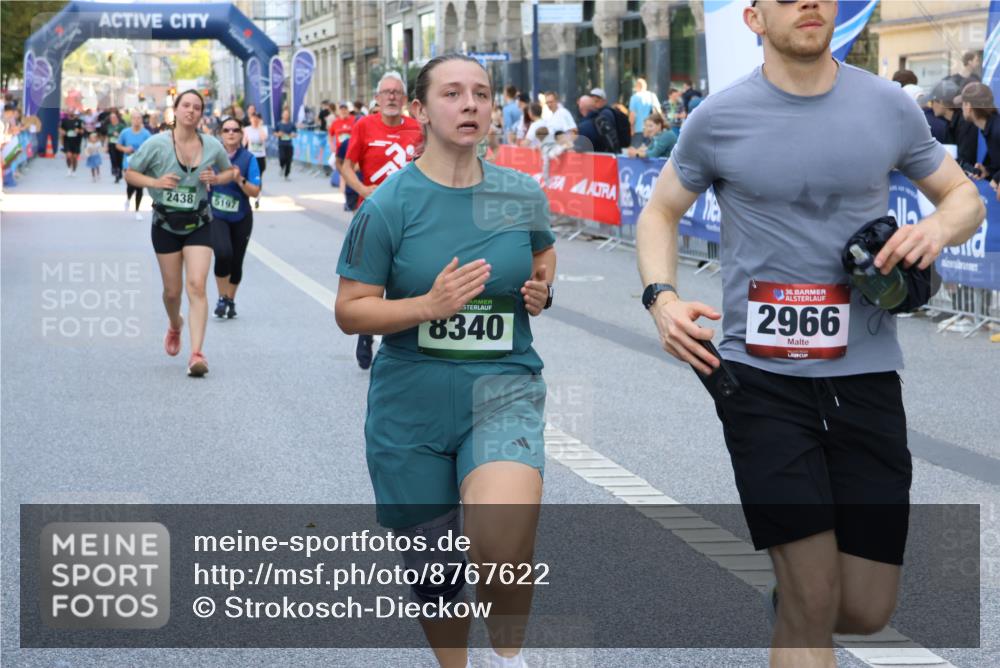 07.09.2025 - BARMER Alsterlauf Strokosch-Dieckow http://msf.ph/oto/8767622 07.09.2025 10:11:10 Ziel 2283, 2300, 2772, 2820, 2915, 2934, 3089, 3393, 3398, 3485, 3526, 3732, 3783, 3828, 3867, 4045, 4846, 5166, 6124, 8264 meine-sportfotos.de