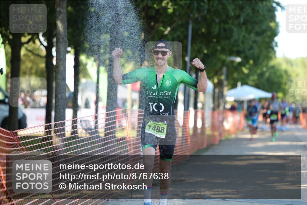 07.09.2025 - 19. Norderstedt Triathlon Michael Strokosch http://msf.ph/oto/8767638 07.09.2025 16:16:38 Laufen 514, 1488 meine-sportfotos.de