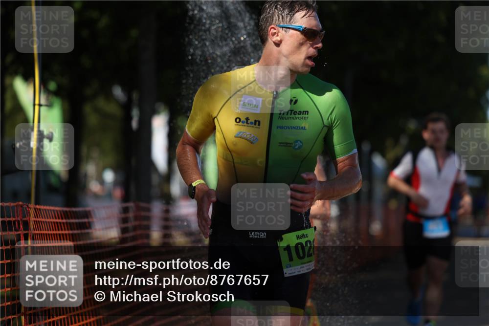 07.09.2025 - 19. Norderstedt Triathlon Michael Strokosch http://msf.ph/oto/8767657 07.09.2025 15:19:34 Laufen 863, 1028, 1434 meine-sportfotos.de