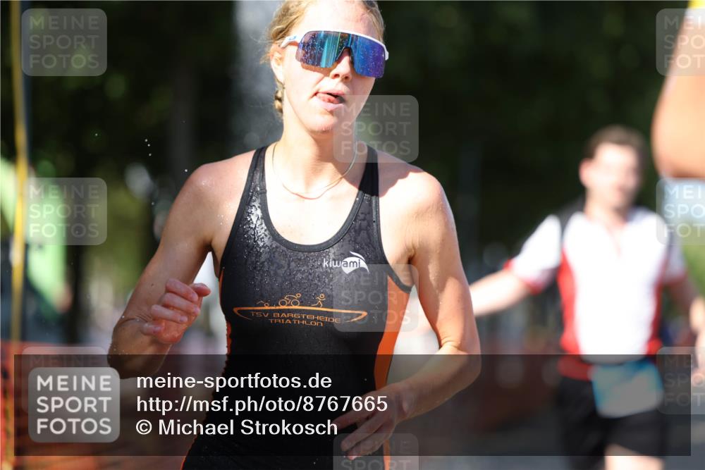 07.09.2025 - 19. Norderstedt Triathlon Michael Strokosch http://msf.ph/oto/8767665 07.09.2025 15:19:36 Laufen 863, 1028, 1434 meine-sportfotos.de