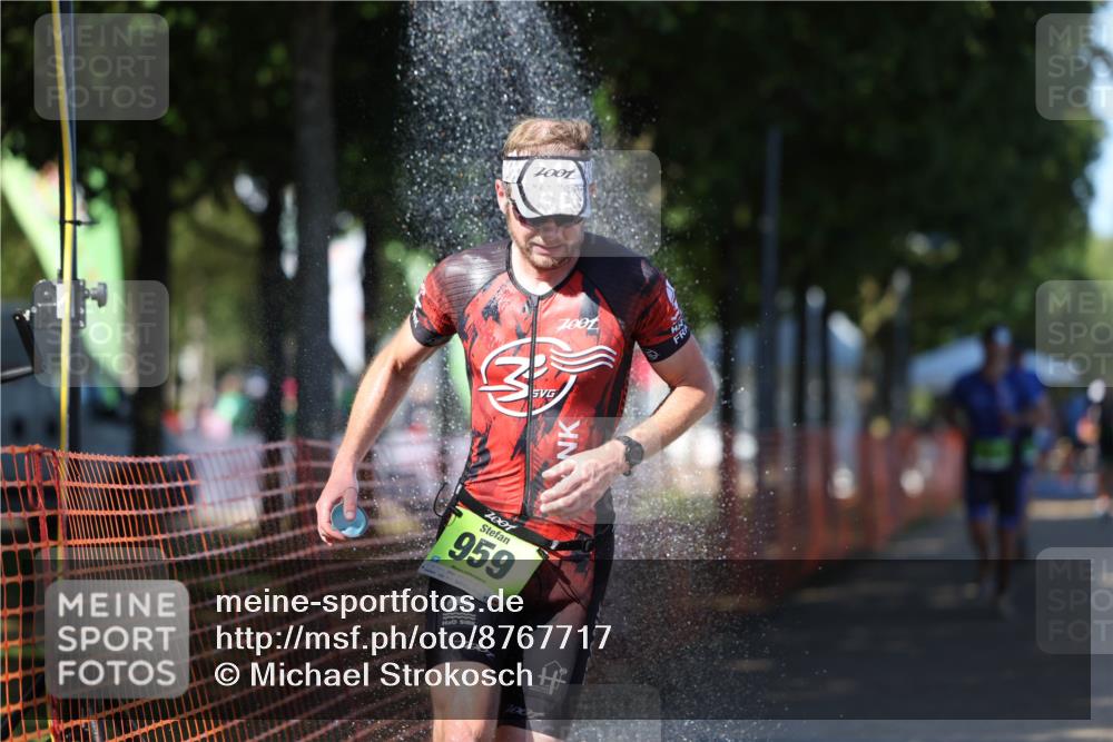07.09.2025 - 19. Norderstedt Triathlon Michael Strokosch http://msf.ph/oto/8767717 07.09.2025 15:19:51 Laufen 382, 959, 1009 meine-sportfotos.de
