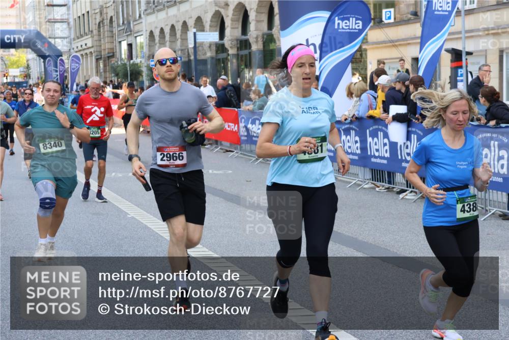 07.09.2025 - BARMER Alsterlauf Strokosch-Dieckow http://msf.ph/oto/8767727 07.09.2025 10:11:09 Ziel 2283, 2300, 2772, 2820, 2915, 2934, 3089, 3393, 3398, 3485, 3526, 3732, 3783, 3828, 3867, 4846, 5166, 8264 meine-sportfotos.de