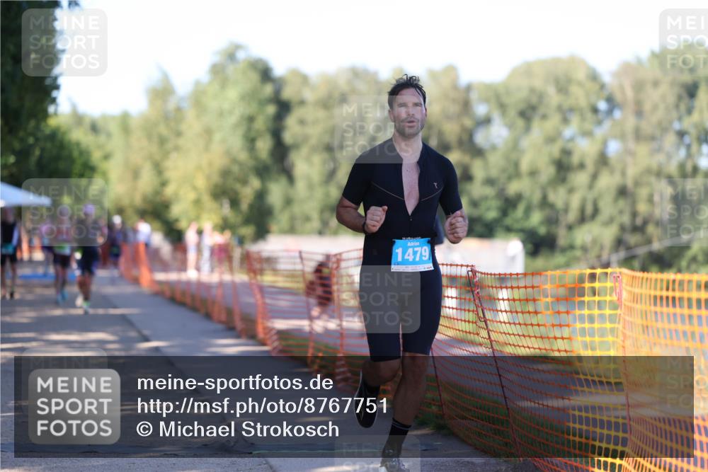 07.09.2025 - 19. Norderstedt Triathlon Michael Strokosch http://msf.ph/oto/8767751 07.09.2025 16:17:02 Laufen 1068 meine-sportfotos.de