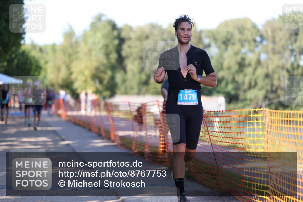 07.09.2025 - 19. Norderstedt Triathlon Michael Strokosch http://msf.ph/oto/8767753 07.09.2025 16:17:03 Laufen 1054 meine-sportfotos.de