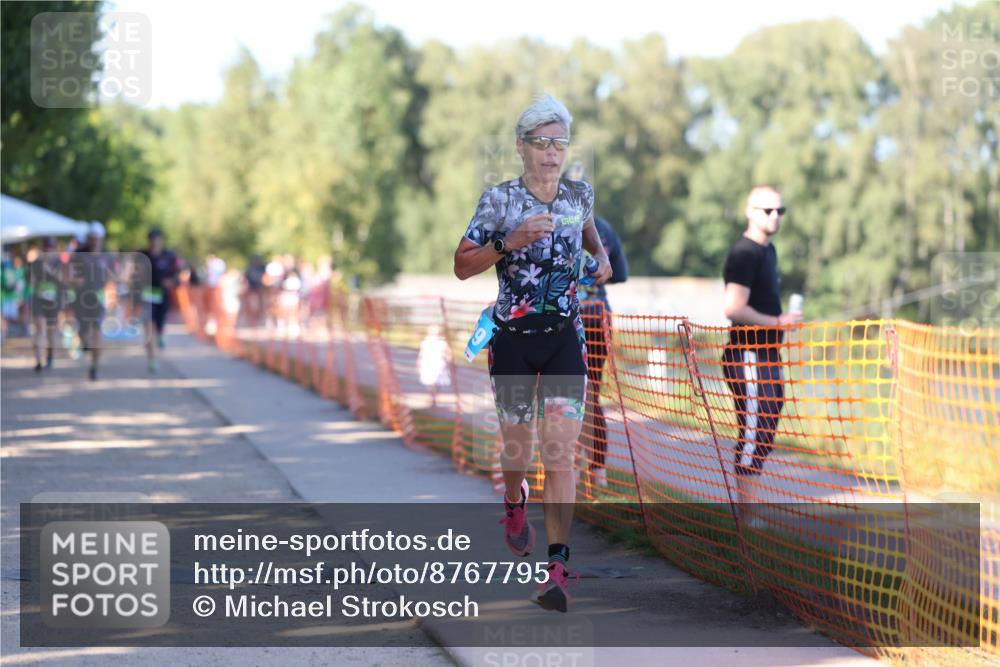 07.09.2025 - 19. Norderstedt Triathlon Michael Strokosch http://msf.ph/oto/8767795 07.09.2025 16:17:38 Laufen 1439, 1492 meine-sportfotos.de