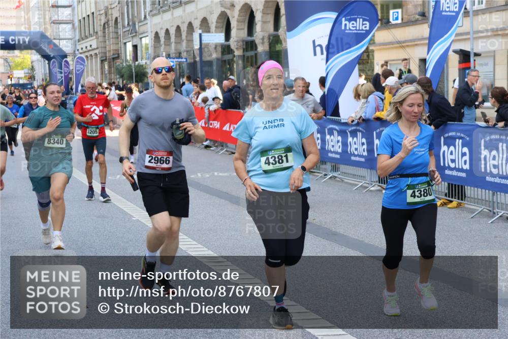 07.09.2025 - BARMER Alsterlauf Strokosch-Dieckow http://msf.ph/oto/8767807 07.09.2025 10:11:09 Ziel 2283, 2300, 2772, 2820, 2915, 2934, 3089, 3393, 3398, 3485, 3526, 3732, 3783, 3828, 3867, 4846, 5166, 8264 meine-sportfotos.de