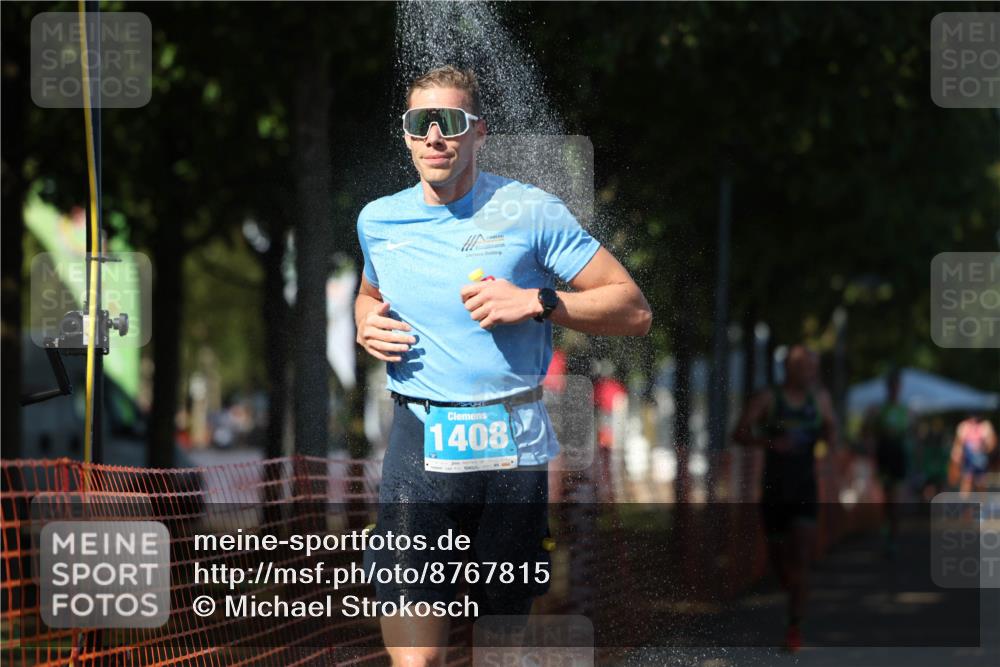 07.09.2025 - 19. Norderstedt Triathlon Michael Strokosch http://msf.ph/oto/8767815 07.09.2025 15:20:09 Laufen 971, 1002, 1408 meine-sportfotos.de