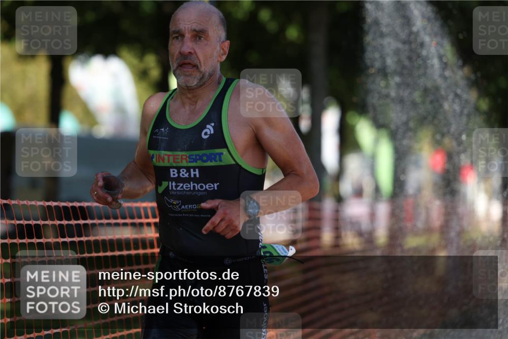 07.09.2025 - 19. Norderstedt Triathlon Michael Strokosch http://msf.ph/oto/8767839 07.09.2025 15:20:12 Laufen 1408 meine-sportfotos.de