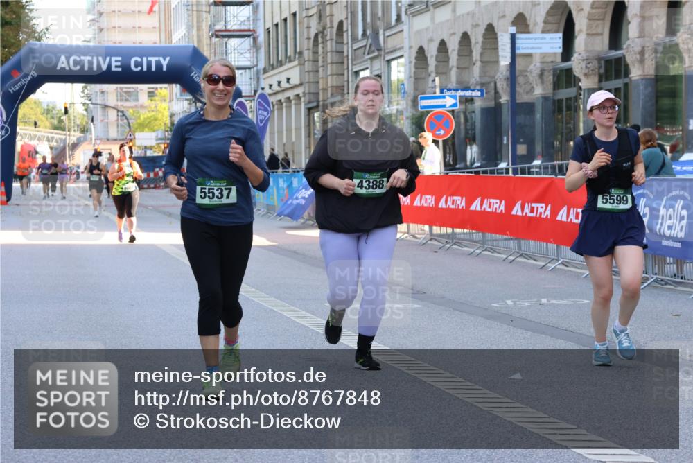 07.09.2025 - BARMER Alsterlauf Strokosch-Dieckow http://msf.ph/oto/8767848 07.09.2025 10:31:36 Ziel 1145, 2420, 2427, 2635, 2807, 3686 meine-sportfotos.de