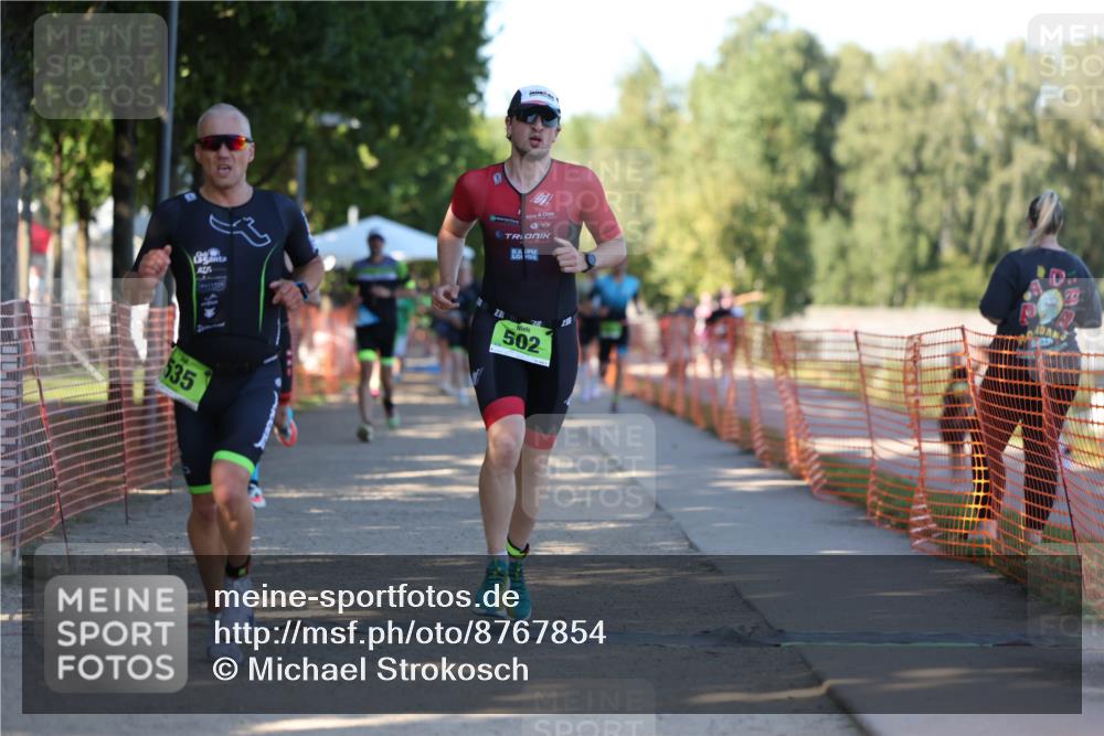 07.09.2025 - 19. Norderstedt Triathlon Michael Strokosch http://msf.ph/oto/8767854 07.09.2025 16:17:50 Laufen 397, 487, 497, 502, 524, 535, 1059, 1625 meine-sportfotos.de
