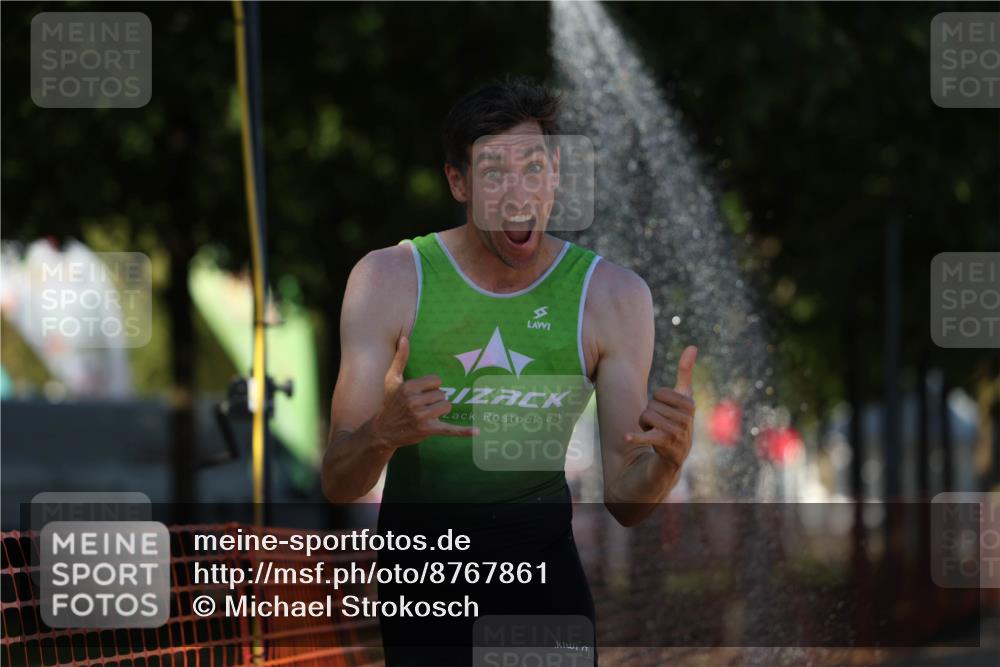 07.09.2025 - 19. Norderstedt Triathlon Michael Strokosch http://msf.ph/oto/8767861 07.09.2025 15:20:17 Laufen 908, 1456 meine-sportfotos.de