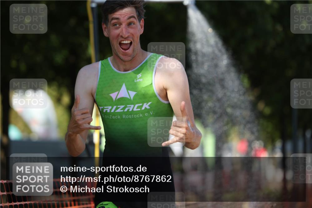 07.09.2025 - 19. Norderstedt Triathlon Michael Strokosch http://msf.ph/oto/8767862 07.09.2025 15:20:18 Laufen 393, 908, 1456 meine-sportfotos.de