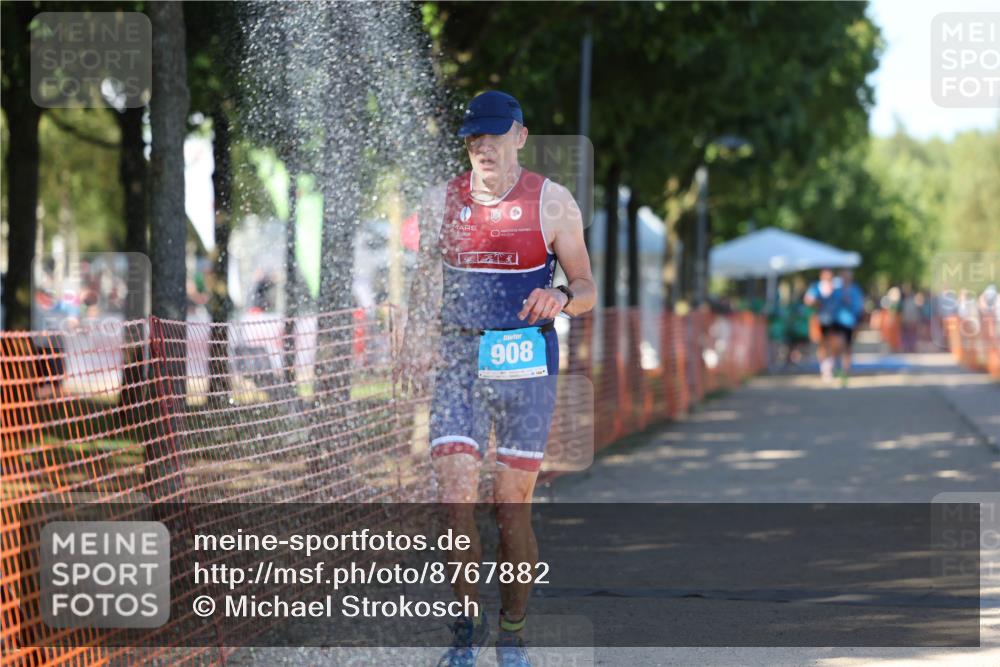 07.09.2025 - 19. Norderstedt Triathlon Michael Strokosch http://msf.ph/oto/8767882 07.09.2025 15:20:24 Laufen 393, 908, 1456 meine-sportfotos.de