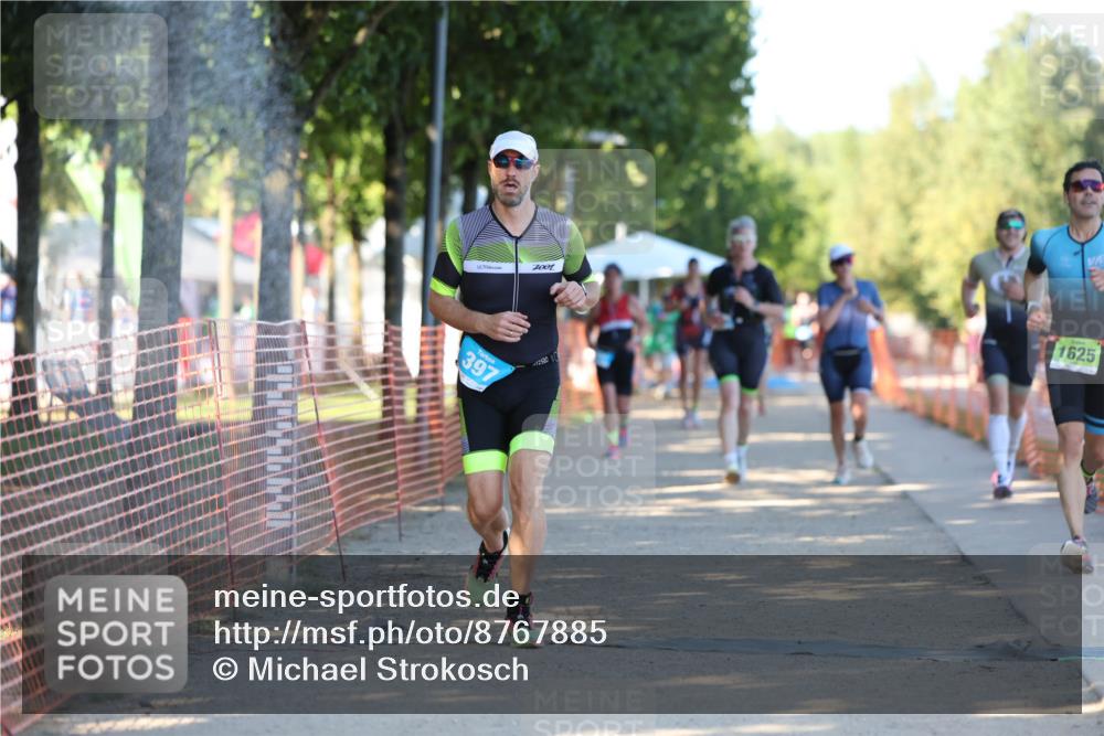 07.09.2025 - 19. Norderstedt Triathlon Michael Strokosch http://msf.ph/oto/8767885 07.09.2025 16:17:56 Laufen 397, 515, 524, 884, 1076, 1450, 1595, 1625 meine-sportfotos.de