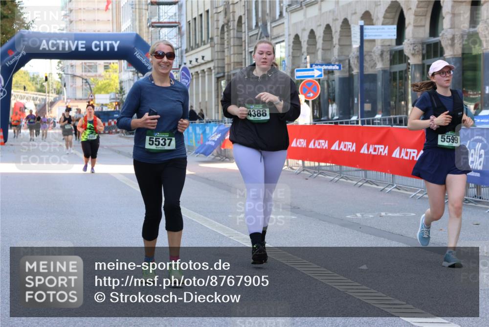 07.09.2025 - BARMER Alsterlauf Strokosch-Dieckow http://msf.ph/oto/8767905 07.09.2025 10:31:36 Ziel 1145, 2420, 2427, 2635, 2807, 3686 meine-sportfotos.de