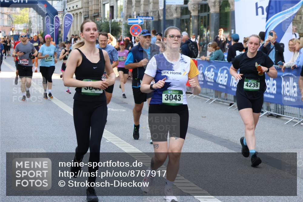 07.09.2025 - BARMER Alsterlauf Strokosch-Dieckow http://msf.ph/oto/8767917 07.09.2025 10:11:02 Ziel 2300, 2754, 2860, 2915, 3089, 3164, 3485, 3526, 3732, 3791, 3828, 4846, 5166, 5544, 5673, 5674, 8356 meine-sportfotos.de