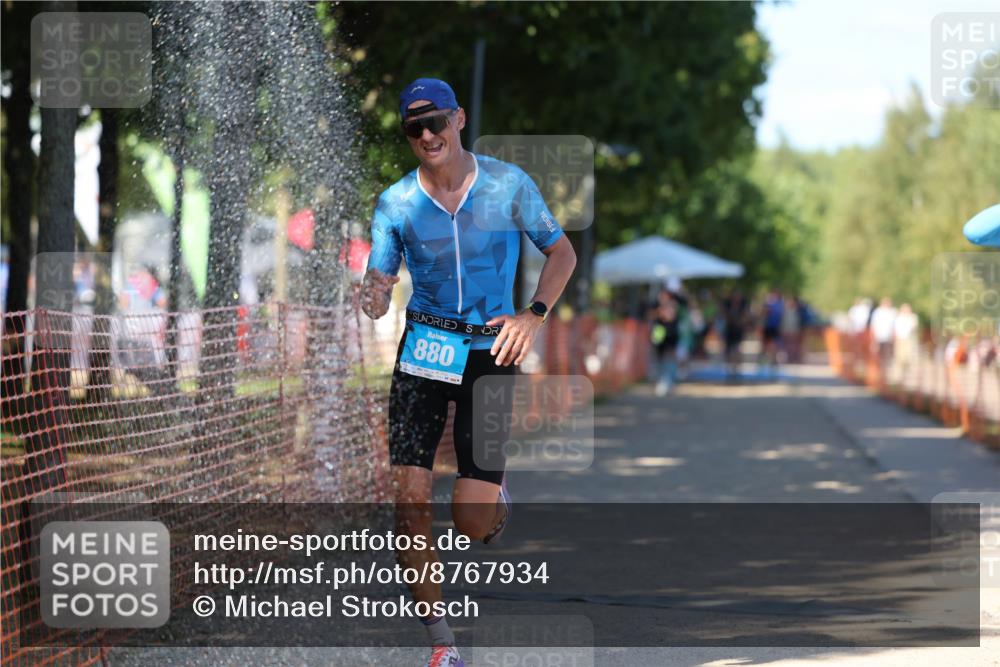 07.09.2025 - 19. Norderstedt Triathlon Michael Strokosch http://msf.ph/oto/8767934 07.09.2025 15:20:36 Laufen 373 meine-sportfotos.de