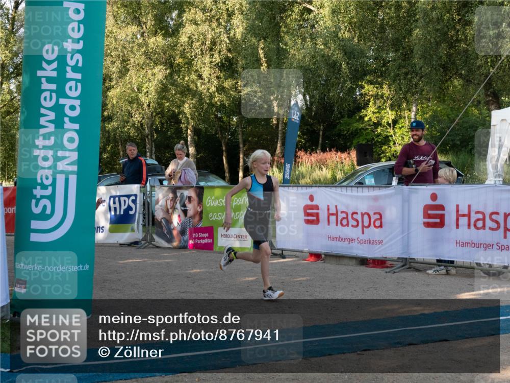 07.09.2025 - 19. Norderstedt Triathlon Zöllner http://msf.ph/oto/8767941 07.09.2025 09:12:33 Ziel 46, 50, 53 meine-sportfotos.de