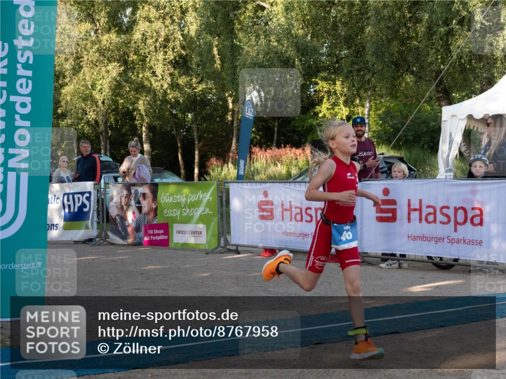 07.09.2025 - 19. Norderstedt Triathlon Zöllner http://msf.ph/oto/8767958 07.09.2025 09:12:34 Ziel 46, 50 meine-sportfotos.de