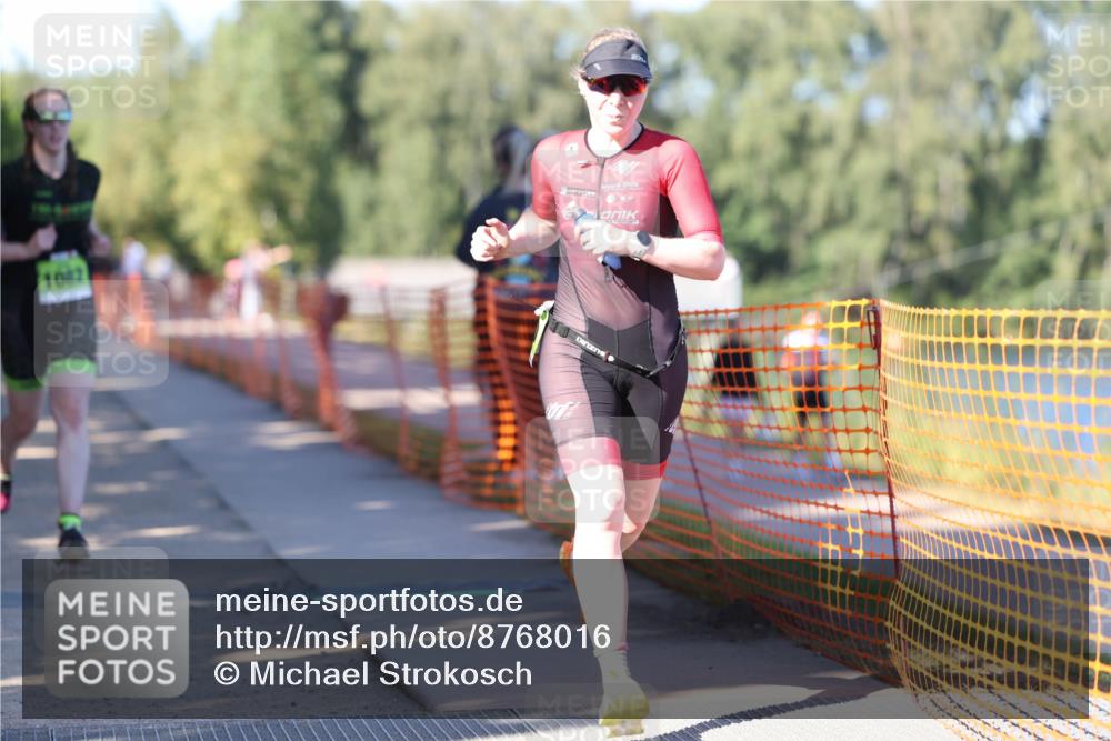 07.09.2025 - 19. Norderstedt Triathlon Michael Strokosch http://msf.ph/oto/8768016 07.09.2025 16:18:20 Laufen 431, 1060, 1082 meine-sportfotos.de