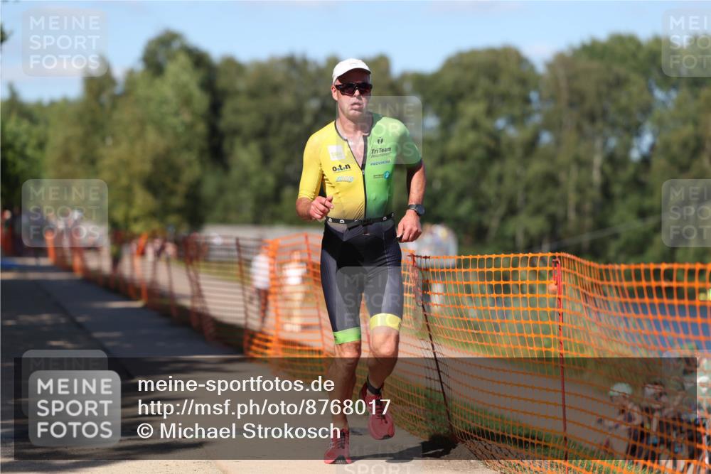 07.09.2025 - 19. Norderstedt Triathlon Michael Strokosch http://msf.ph/oto/8768017 07.09.2025 15:21:04 Laufen 1031 meine-sportfotos.de