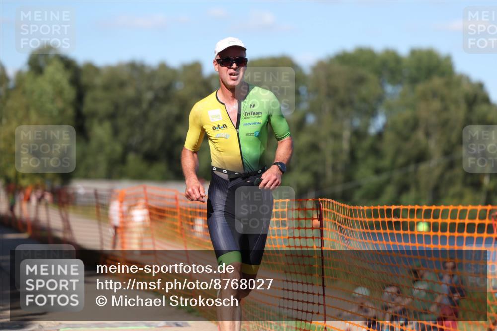 07.09.2025 - 19. Norderstedt Triathlon Michael Strokosch http://msf.ph/oto/8768027 07.09.2025 15:21:04 Laufen 1031 meine-sportfotos.de