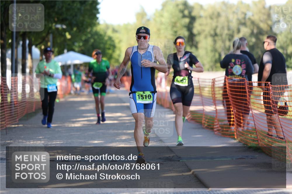 07.09.2025 - 19. Norderstedt Triathlon Michael Strokosch http://msf.ph/oto/8768061 07.09.2025 16:18:32 Laufen 467, 885, 905, 1067, 1090, 1510 meine-sportfotos.de