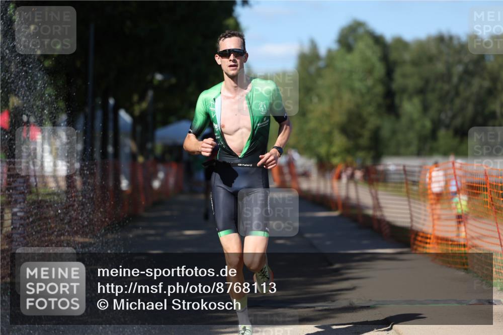 07.09.2025 - 19. Norderstedt Triathlon Michael Strokosch http://msf.ph/oto/8768113 07.09.2025 15:21:29 Laufen  meine-sportfotos.de