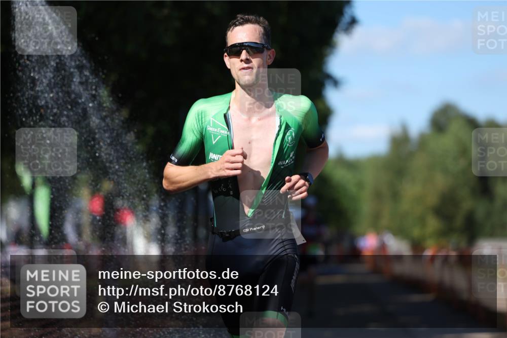 07.09.2025 - 19. Norderstedt Triathlon Michael Strokosch http://msf.ph/oto/8768124 07.09.2025 15:21:30 Laufen  meine-sportfotos.de