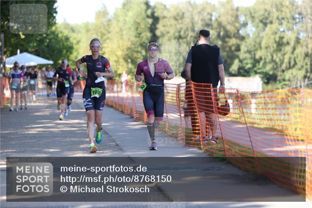 07.09.2025 - 19. Norderstedt Triathlon Michael Strokosch http://msf.ph/oto/8768150 07.09.2025 16:18:50 Laufen 507, 942, 1047, 1050, 1100, 1612 meine-sportfotos.de