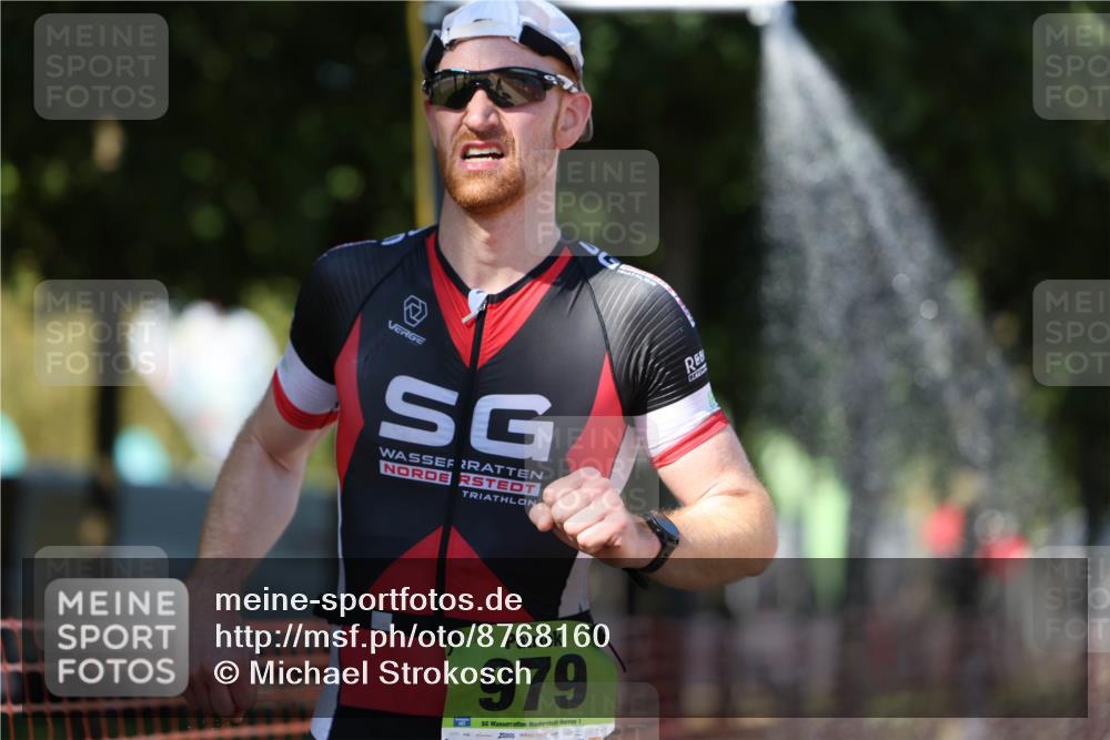 07.09.2025 - 19. Norderstedt Triathlon Michael Strokosch http://msf.ph/oto/8768160 07.09.2025 15:21:35 Laufen  meine-sportfotos.de