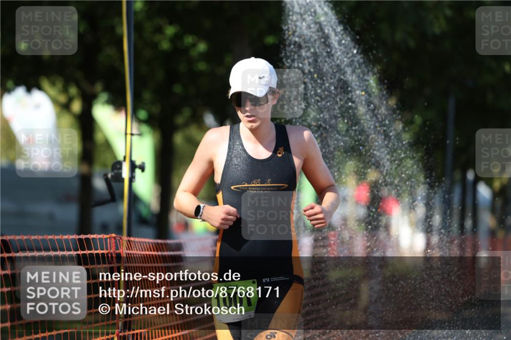 07.09.2025 - 19. Norderstedt Triathlon Michael Strokosch http://msf.ph/oto/8768171 07.09.2025 15:21:43 Laufen  meine-sportfotos.de