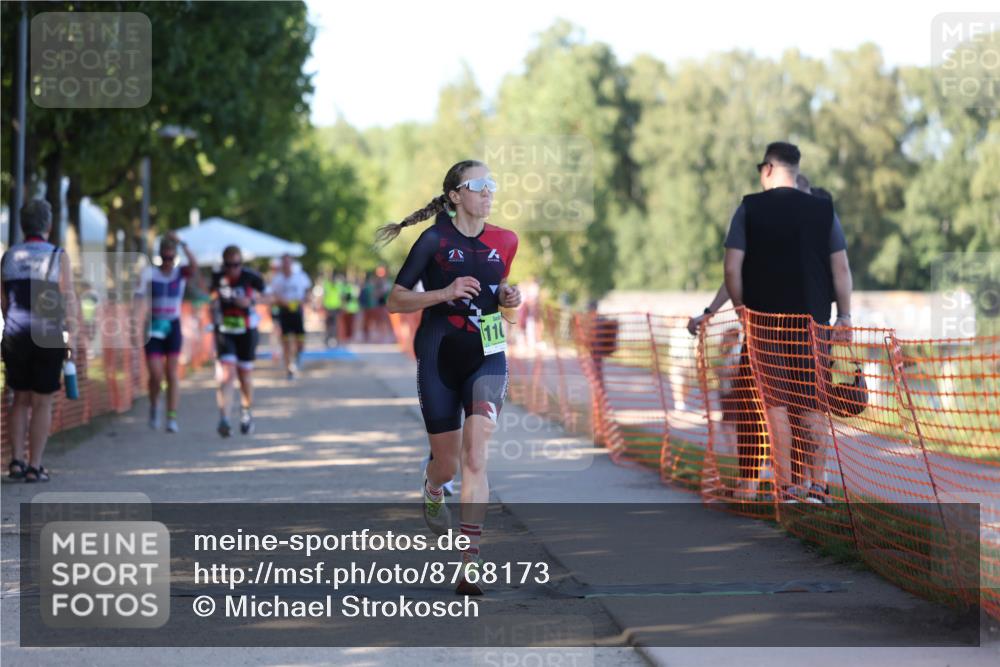 07.09.2025 - 19. Norderstedt Triathlon Michael Strokosch http://msf.ph/oto/8768173 07.09.2025 16:18:54 Laufen 446, 1047, 1050, 1100, 1612 meine-sportfotos.de