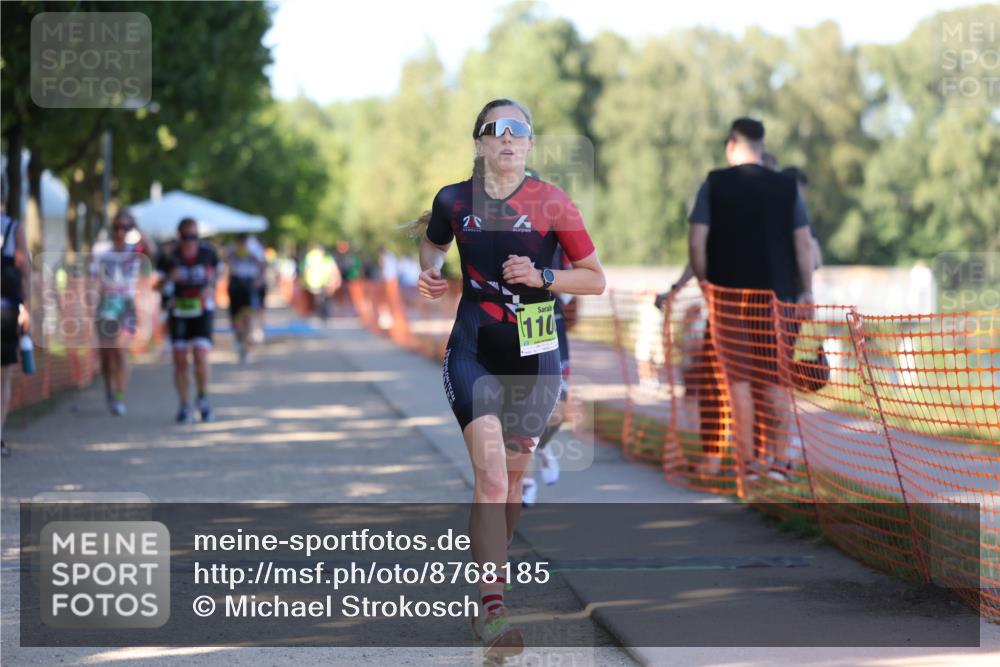 07.09.2025 - 19. Norderstedt Triathlon Michael Strokosch http://msf.ph/oto/8768185 07.09.2025 16:18:55 Laufen 446, 1047, 1050, 1100, 1612 meine-sportfotos.de