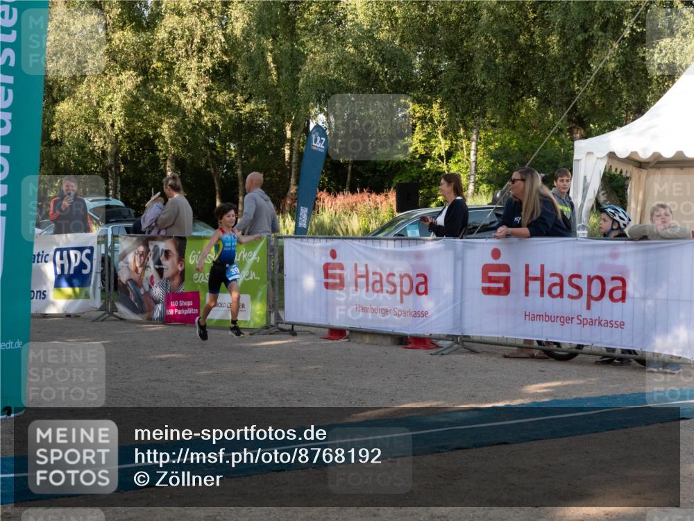 07.09.2025 - 19. Norderstedt Triathlon Zöllner http://msf.ph/oto/8768192 07.09.2025 09:15:58 Ziel 39 meine-sportfotos.de