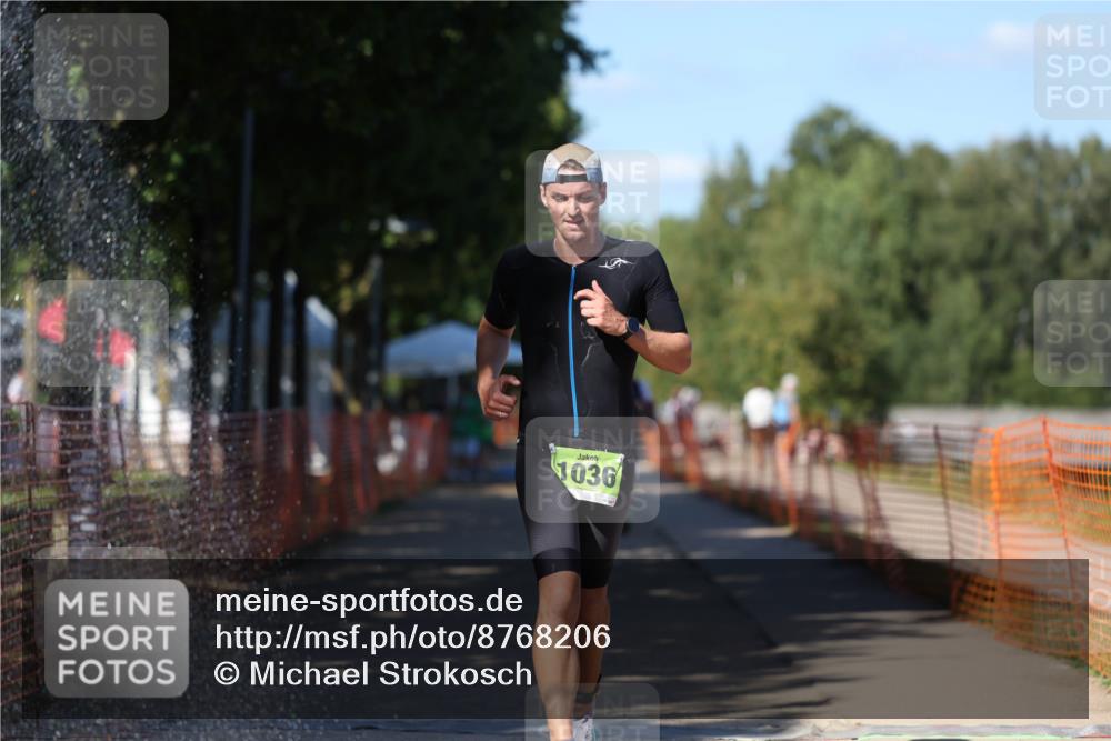 07.09.2025 - 19. Norderstedt Triathlon Michael Strokosch http://msf.ph/oto/8768206 07.09.2025 15:21:53 Laufen  meine-sportfotos.de