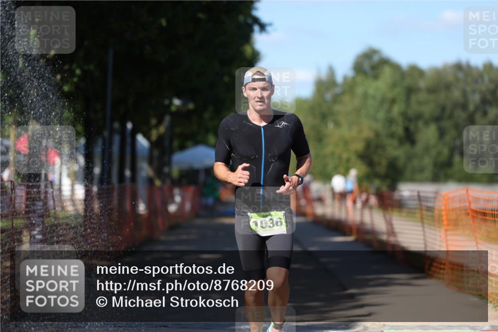07.09.2025 - 19. Norderstedt Triathlon Michael Strokosch http://msf.ph/oto/8768209 07.09.2025 15:21:53 Laufen  meine-sportfotos.de