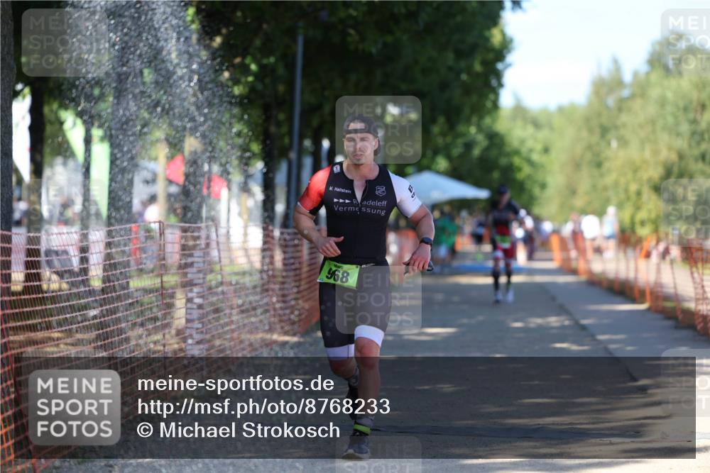 07.09.2025 - 19. Norderstedt Triathlon Michael Strokosch http://msf.ph/oto/8768233 07.09.2025 15:22:01 Laufen 968 meine-sportfotos.de