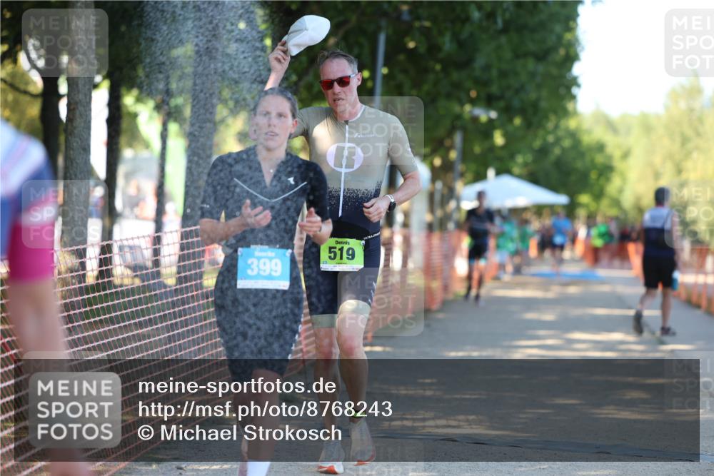 07.09.2025 - 19. Norderstedt Triathlon Michael Strokosch http://msf.ph/oto/8768243 07.09.2025 16:19:10 Laufen 399, 496, 519, 1584 meine-sportfotos.de