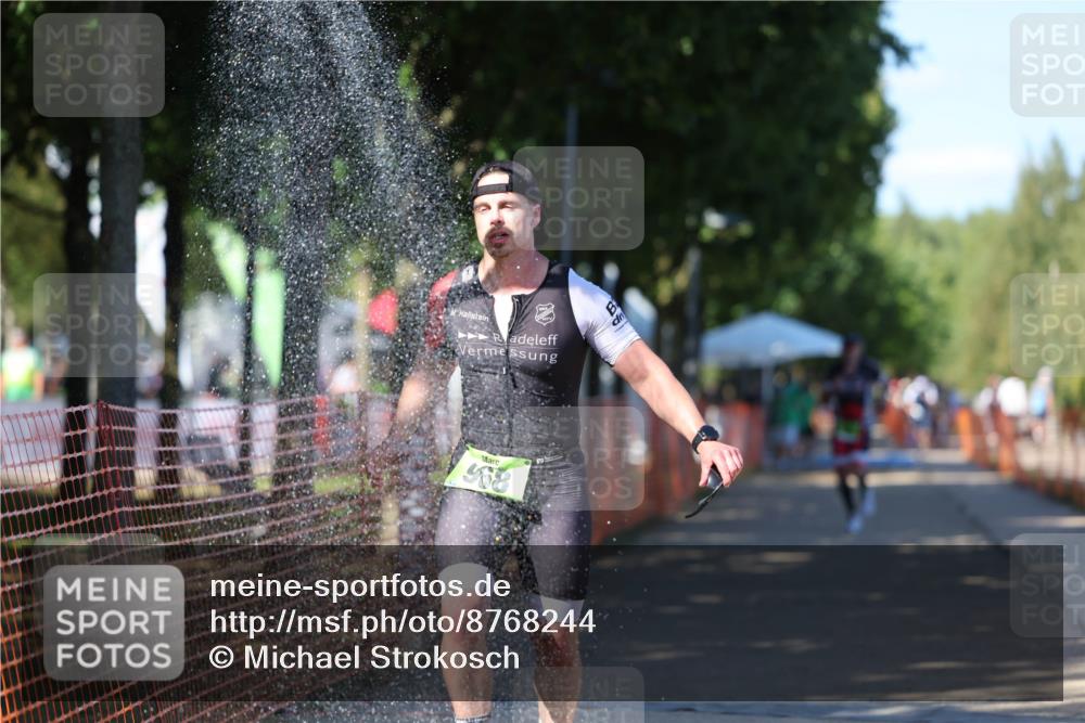 07.09.2025 - 19. Norderstedt Triathlon Michael Strokosch http://msf.ph/oto/8768244 07.09.2025 15:22:02 Laufen 968 meine-sportfotos.de