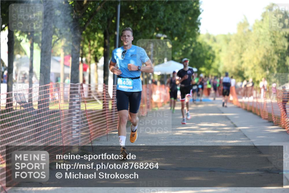 07.09.2025 - 19. Norderstedt Triathlon Michael Strokosch http://msf.ph/oto/8768264 07.09.2025 16:19:26 Laufen 544 meine-sportfotos.de