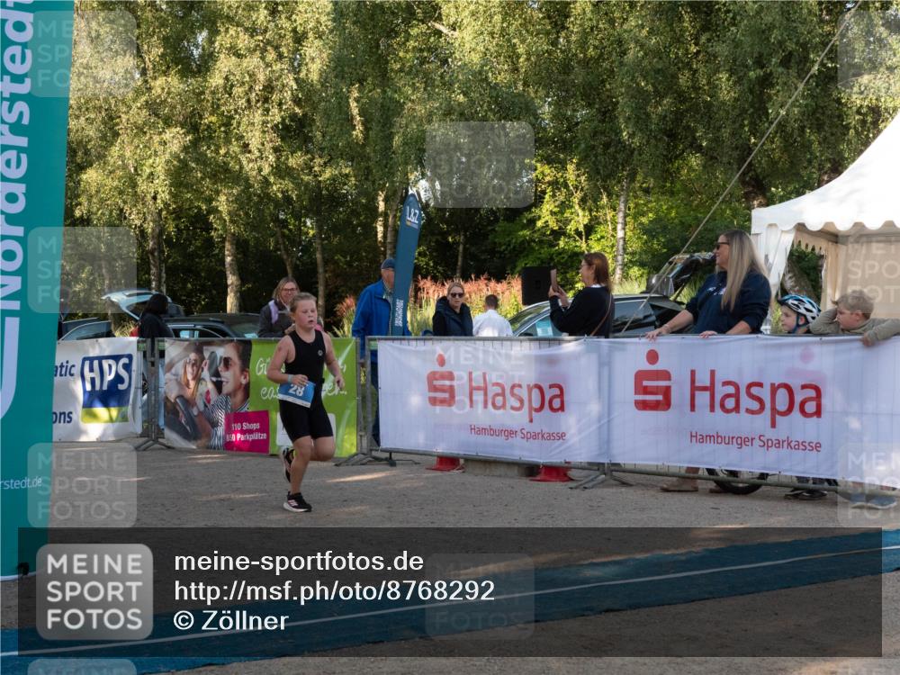 07.09.2025 - 19. Norderstedt Triathlon Zöllner http://msf.ph/oto/8768292 07.09.2025 09:17:04 Ziel 6, 28 meine-sportfotos.de