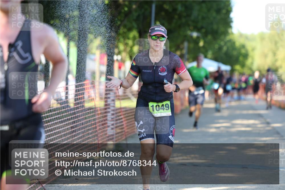 07.09.2025 - 19. Norderstedt Triathlon Michael Strokosch http://msf.ph/oto/8768344 07.09.2025 16:19:36 Laufen 534, 939, 1049 meine-sportfotos.de