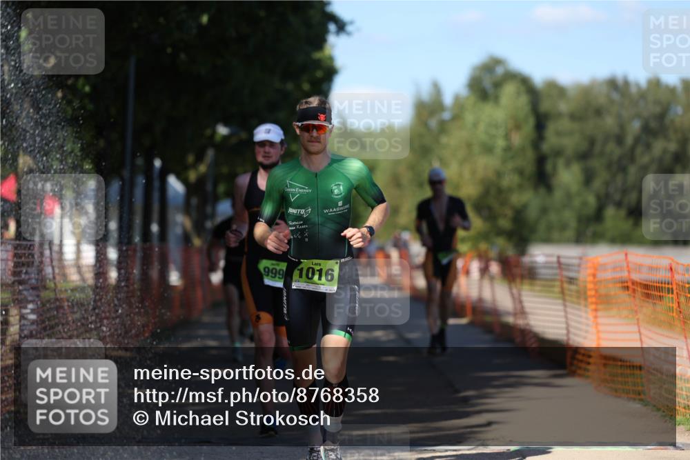 07.09.2025 - 19. Norderstedt Triathlon Michael Strokosch http://msf.ph/oto/8768358 07.09.2025 15:22:48 Laufen 1000, 1431, 1462 meine-sportfotos.de