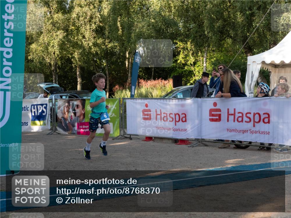 07.09.2025 - 19. Norderstedt Triathlon Zöllner http://msf.ph/oto/8768370 07.09.2025 09:17:31 Ziel 8, 13, 47 meine-sportfotos.de