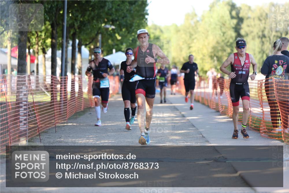 07.09.2025 - 19. Norderstedt Triathlon Michael Strokosch http://msf.ph/oto/8768373 07.09.2025 16:19:43 Laufen 415, 505, 939, 1403, 1413, 1614 meine-sportfotos.de