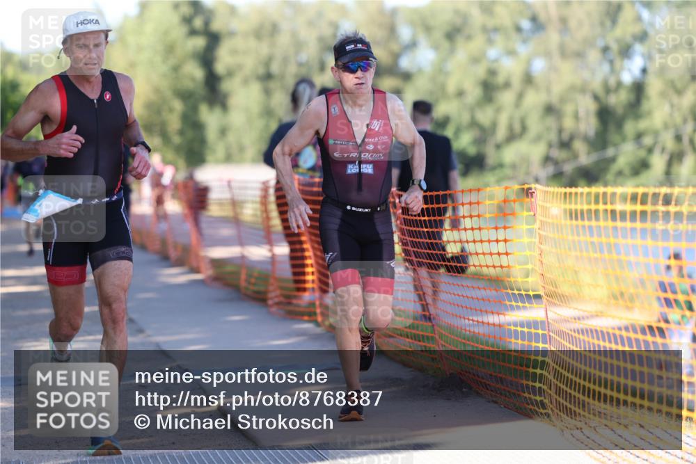 07.09.2025 - 19. Norderstedt Triathlon Michael Strokosch http://msf.ph/oto/8768387 07.09.2025 16:19:45 Laufen 415, 505, 1052, 1403, 1413, 1614 meine-sportfotos.de