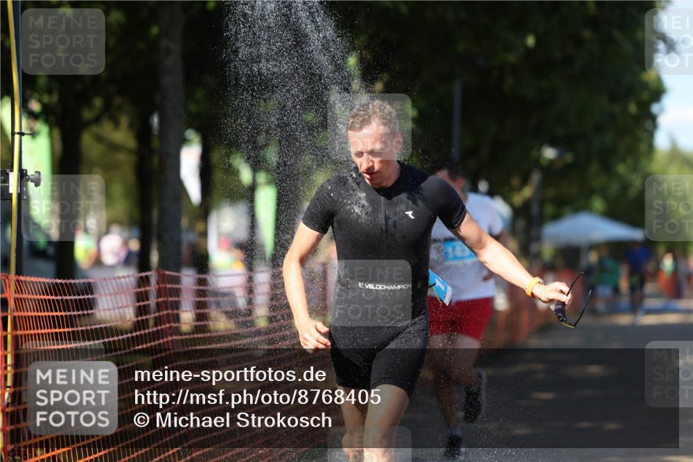 07.09.2025 - 19. Norderstedt Triathlon Michael Strokosch http://msf.ph/oto/8768405 07.09.2025 15:22:52 Laufen 1000, 1431, 1462 meine-sportfotos.de