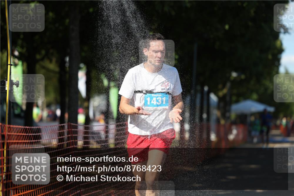 07.09.2025 - 19. Norderstedt Triathlon Michael Strokosch http://msf.ph/oto/8768423 07.09.2025 15:22:54 Laufen 1000, 1431, 1462 meine-sportfotos.de
